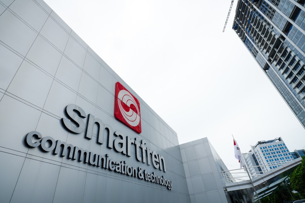 Smartfren Bukukan Pendapatan Rp11,6 Triliun pada 2023